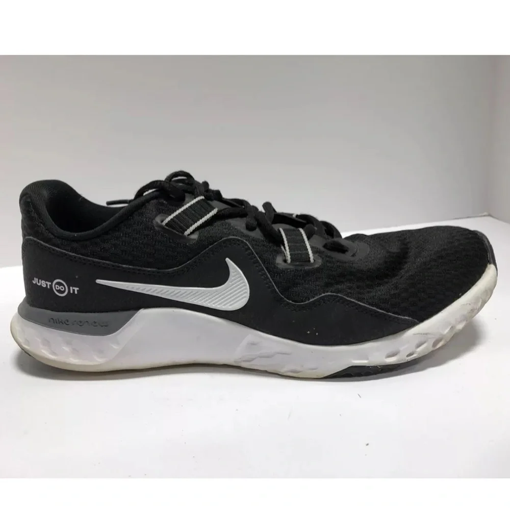Nike Men’s Renew Retaliation 2 Training Shoes Black, Size 10 M.